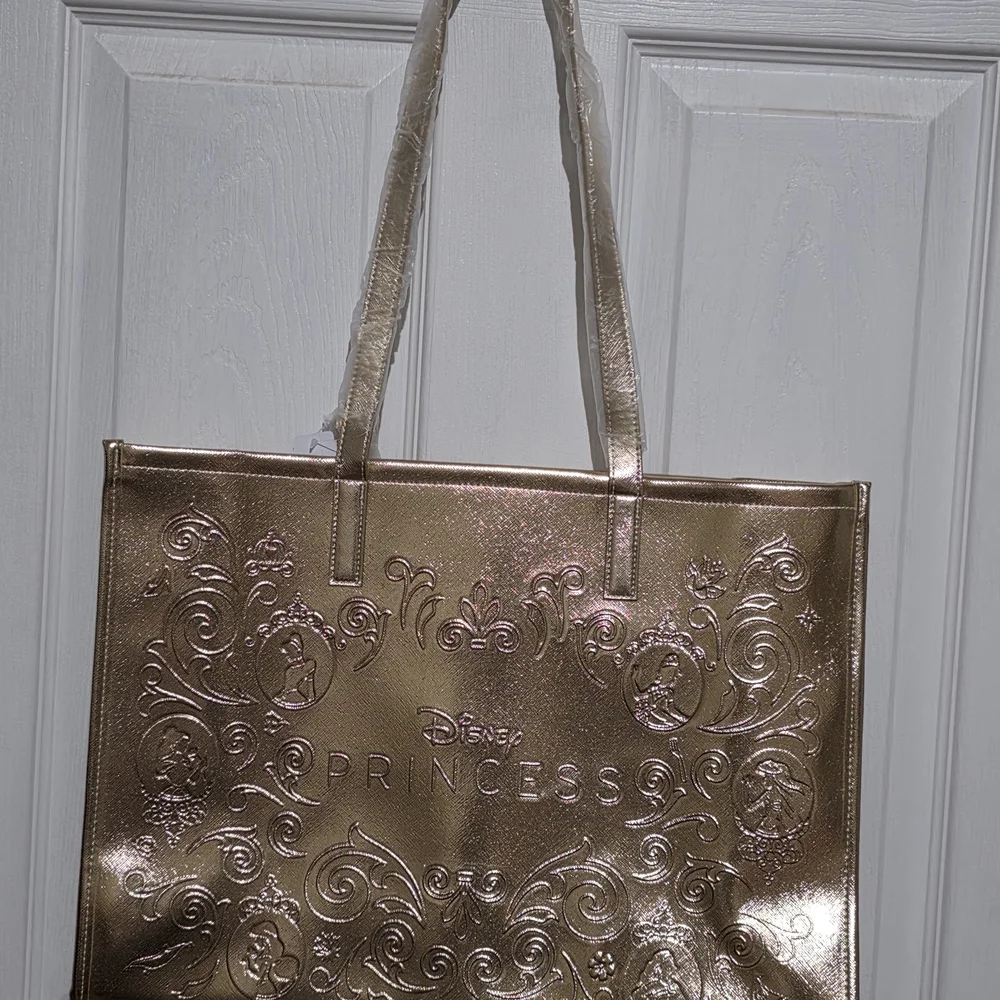 Bath & Body Works Gold Embossed‎ Tote